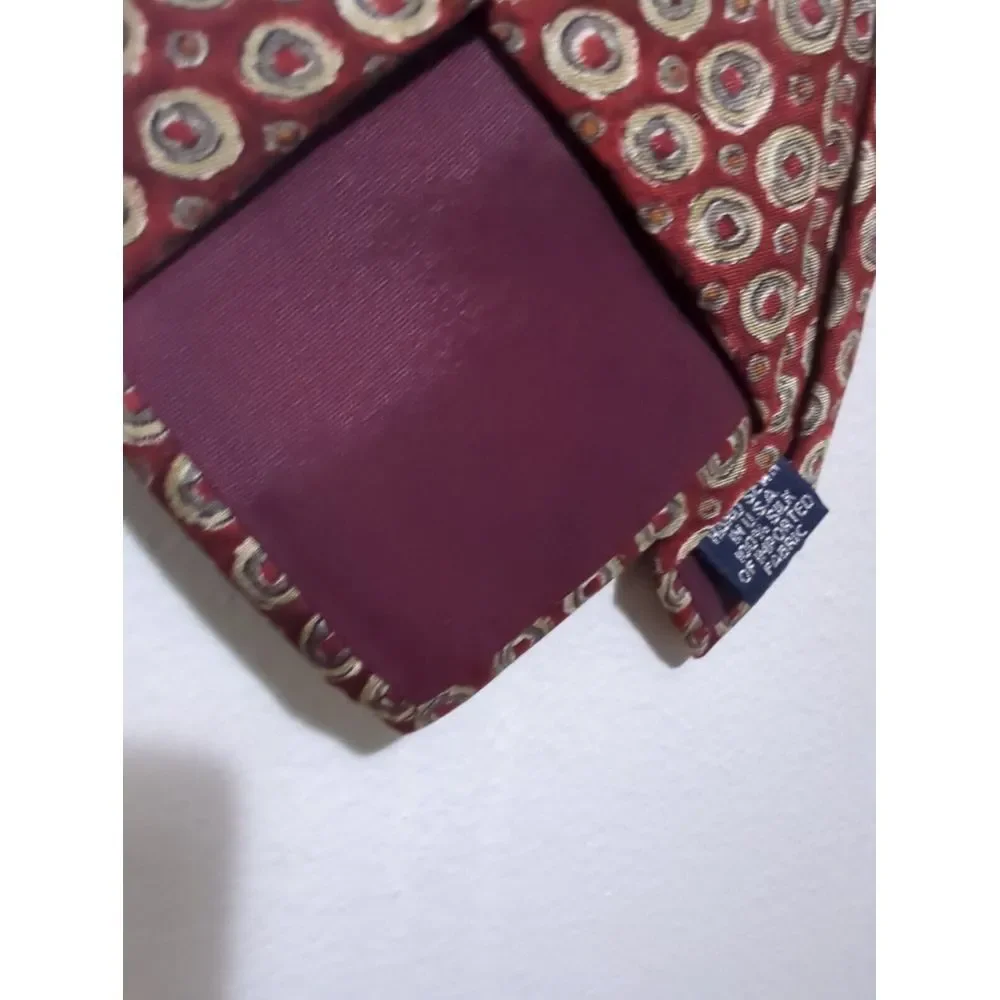 Lands End Mens Silk Tie Red Gold Geometric Medallion Hand‎ Sewn Made in USA